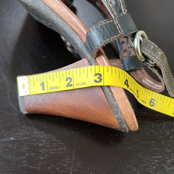 Naya Brand Boho Black Laser Cut Leather Block Heeled Sandals SZ 9 - Picture 13 of 13